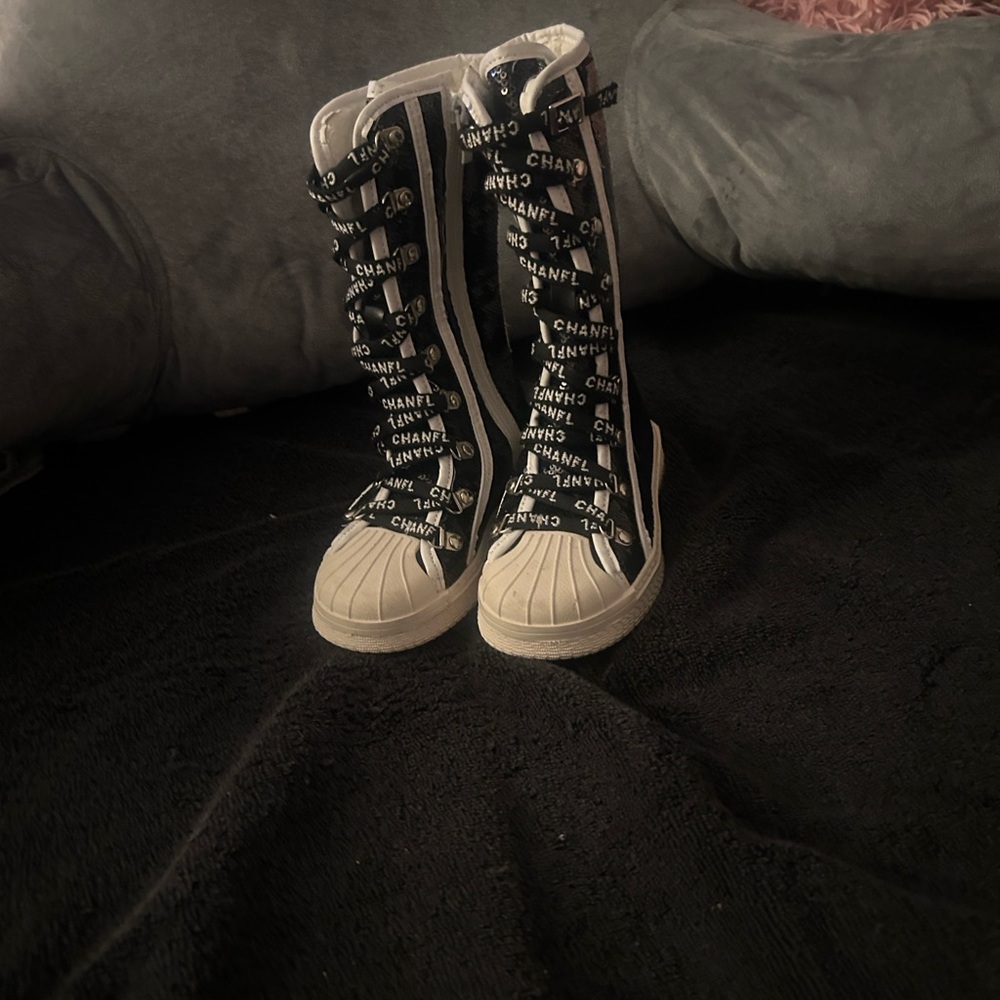Meme Kids Boots in Black with White Details